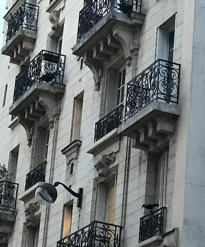 Διαμέρισμα Douillet 11 *